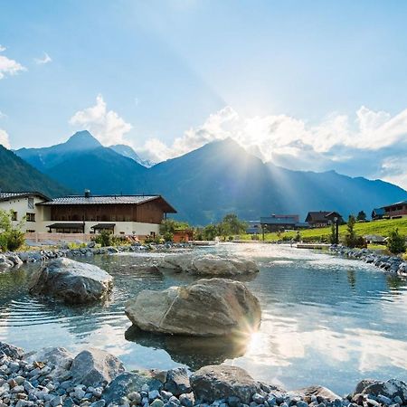 Hotel Gasthof Adler Sankt Gallenkirch Kültér fotó